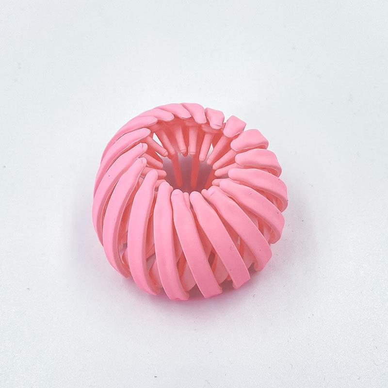 TressHold™ Quick Elegant Bun