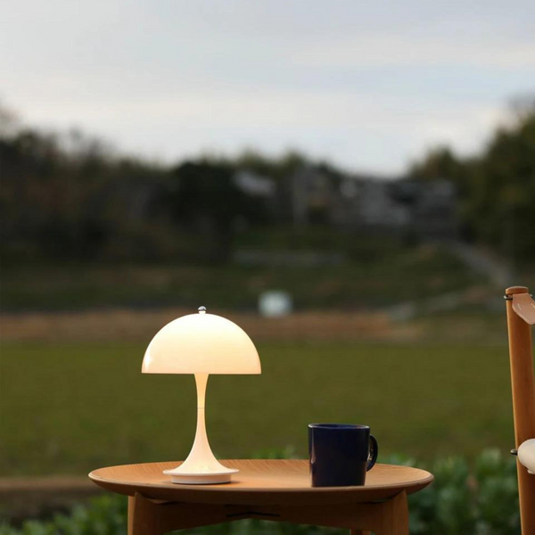 EclatéAura™ - An Enchanting Table Lamp