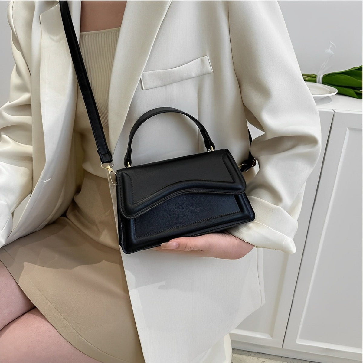 50% Discount | Venora™ | Stylish Women's Shoulder Bag