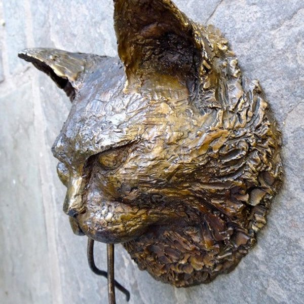 WhiskerKnock™ Whimsical Welcome Touch