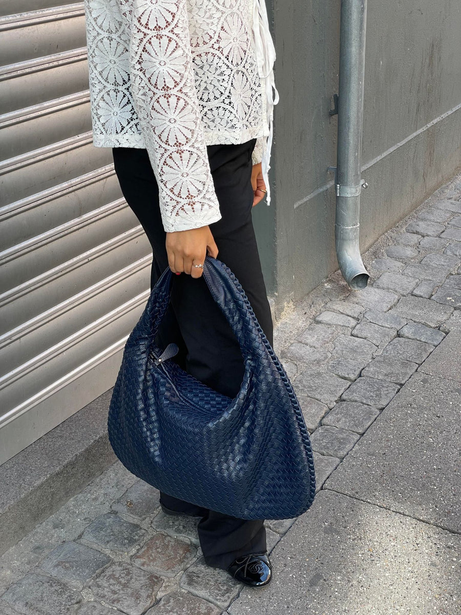 UrbanMuse™ – Style, space, and confidence in one perfect bag