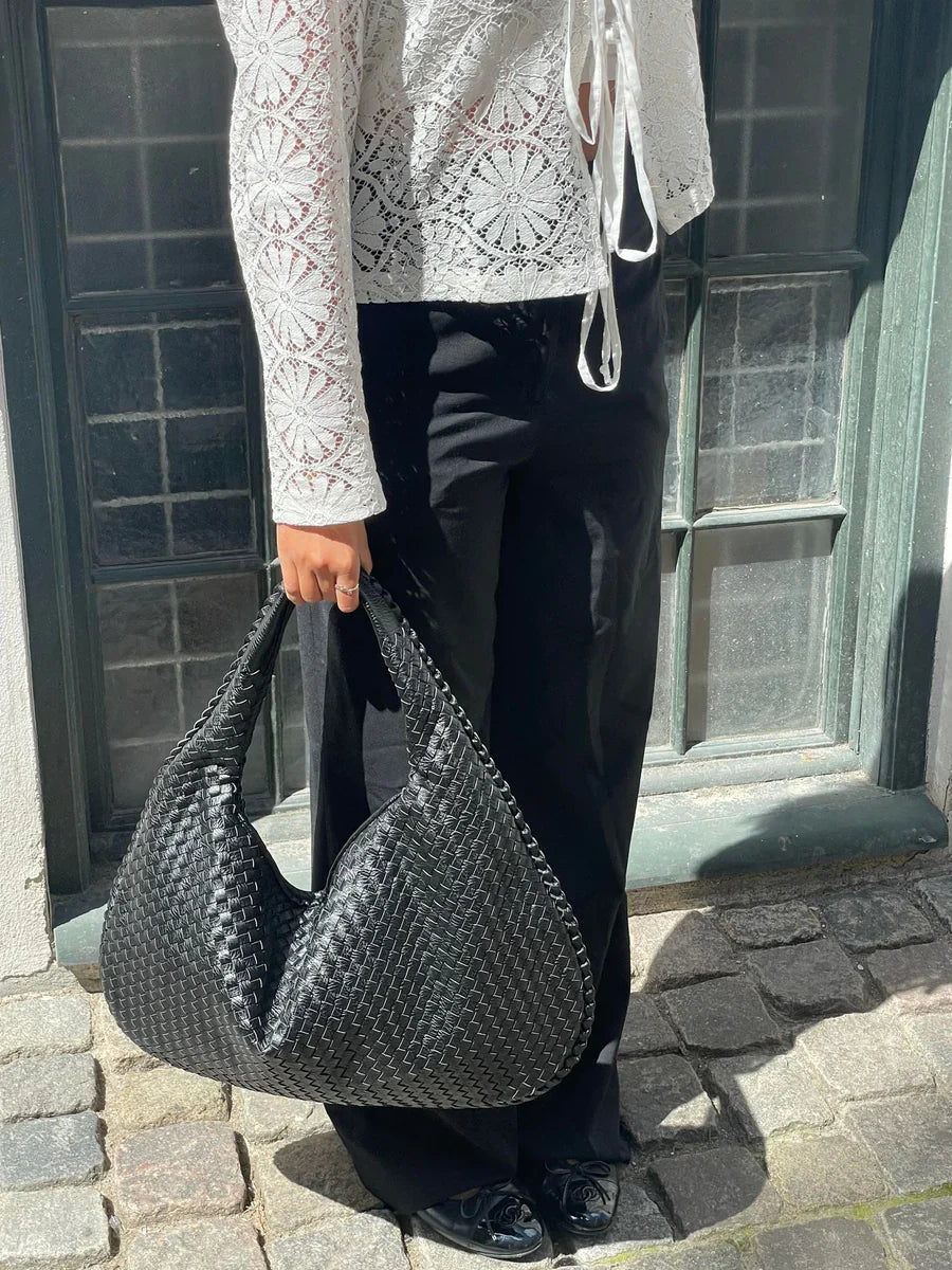 UrbanMuse™ – Style, space, and confidence in one perfect bag