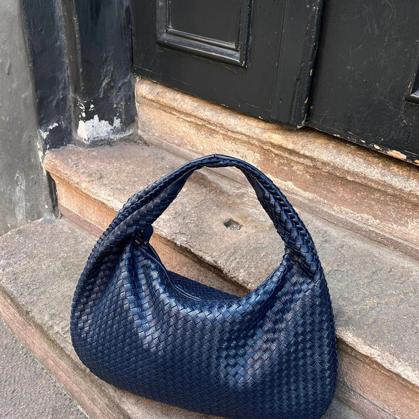 UrbanMuse™ – Style, space, and confidence in one perfect bag