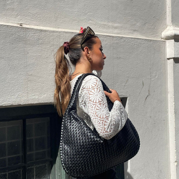 UrbanMuse™ – Style, space, and confidence in one perfect bag