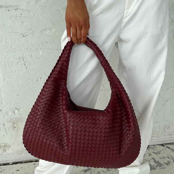 UrbanMuse™ – Style, space, and confidence in one perfect bag