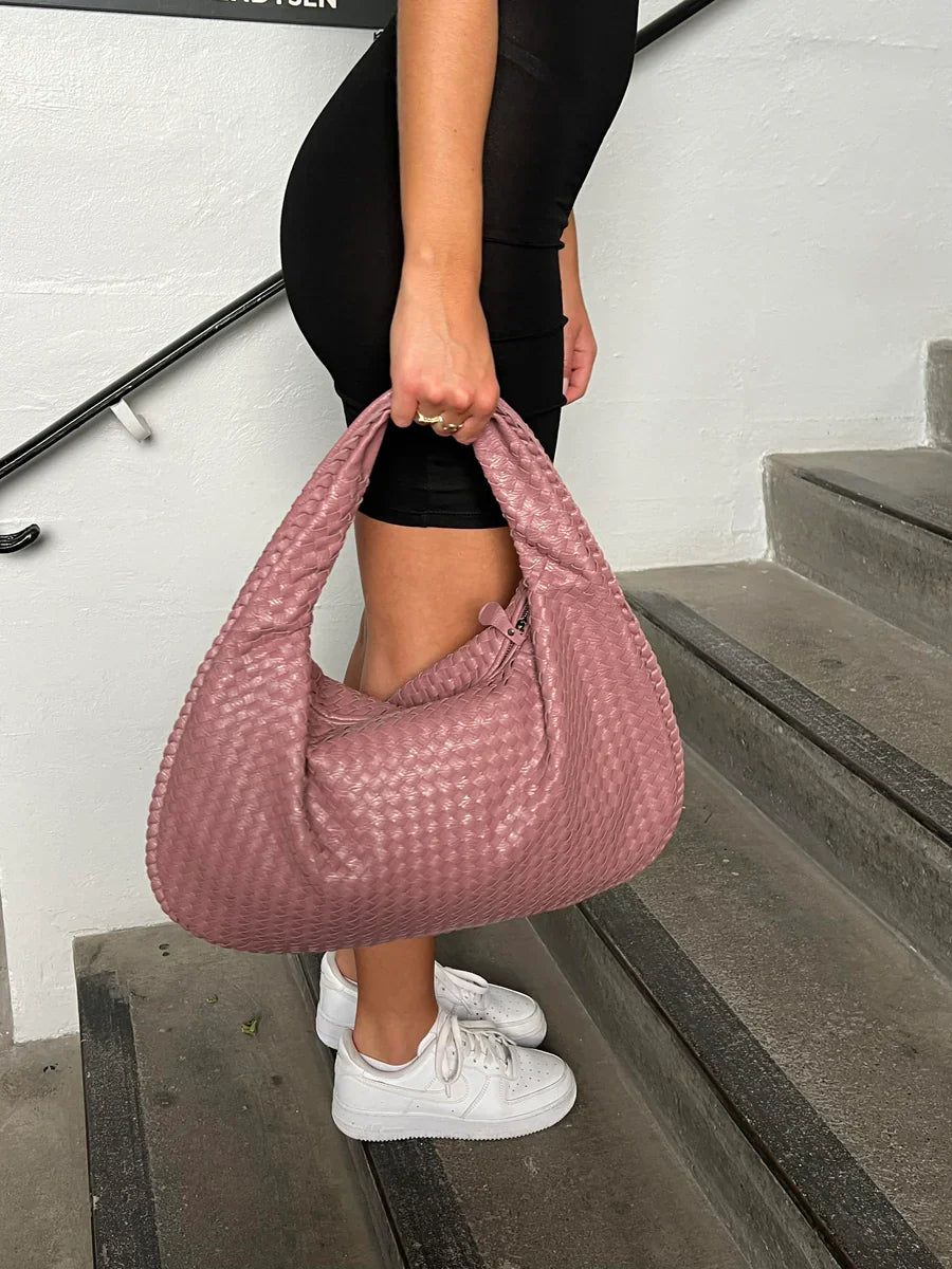 UrbanMuse™ – Style, space, and confidence in one perfect bag