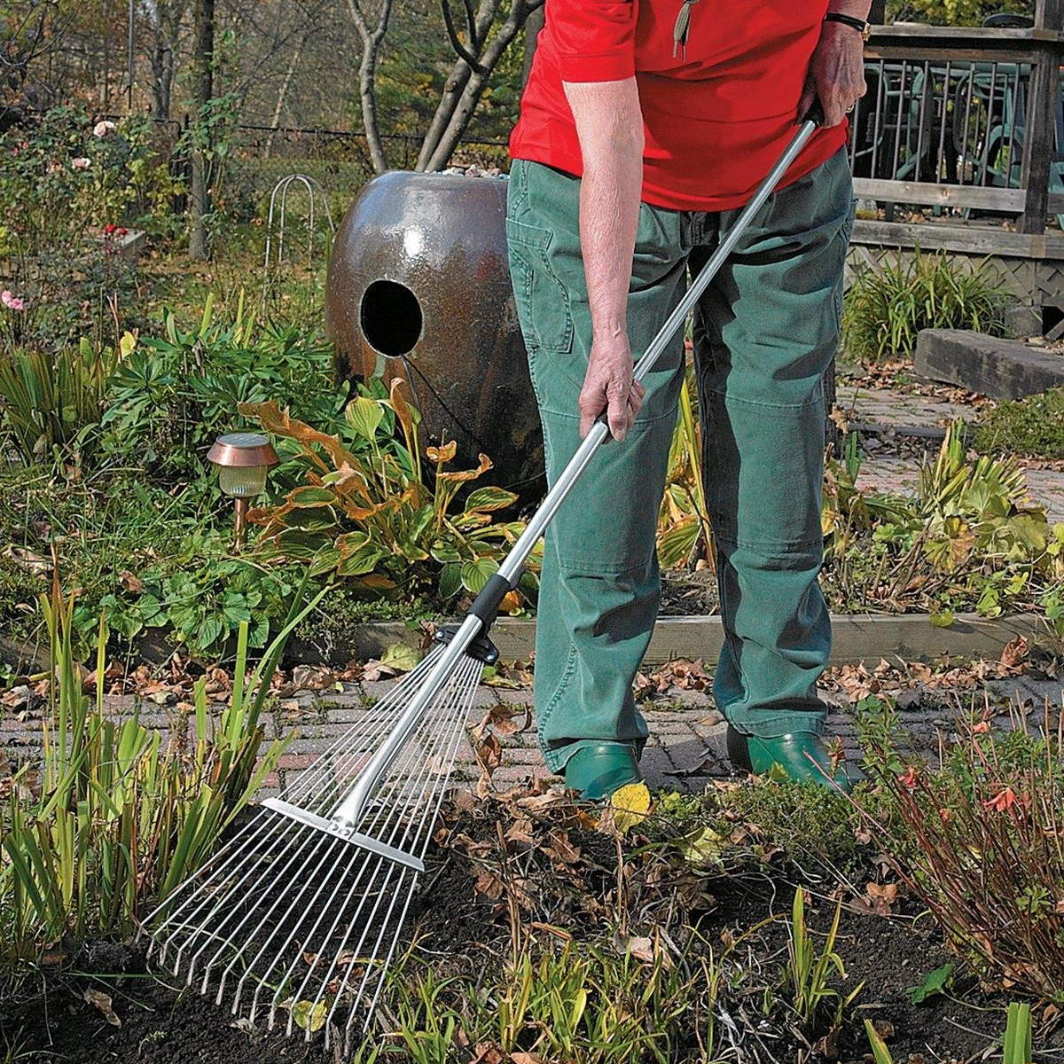 GreenSweep™ Tidy Lawn Essential