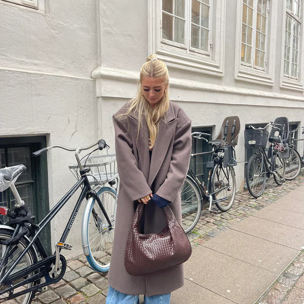 UrbanMuse™ – Style, space, and confidence in one perfect bag