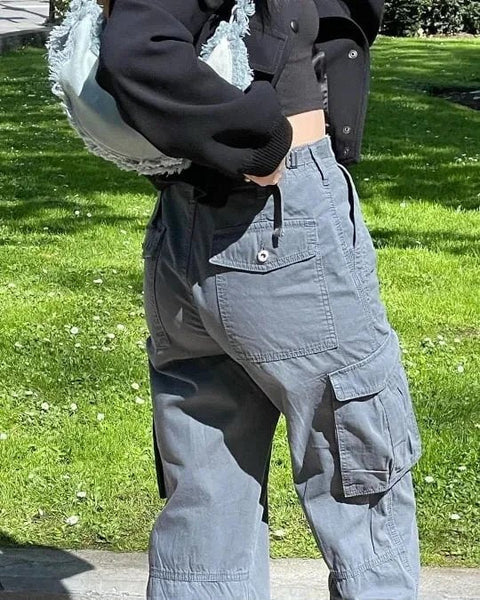 RamiraFlex™ cargos — Unleash All-Day Confidence