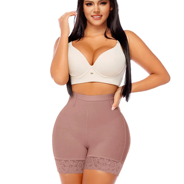 Lumessence™ | Instantly Elevate Your Curves with Effortless Confidence