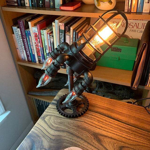 Steampunk Rocket Lamp™ – A Masterpiece of Art &amp; Engineering