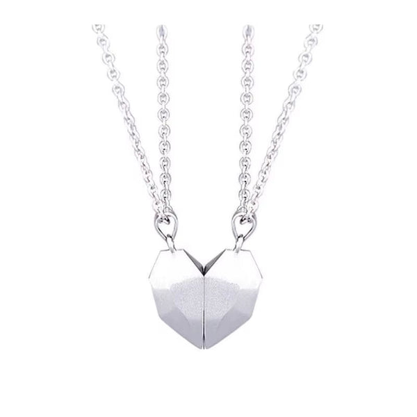 Heartbeat Necklace – Magnetic Heart Pendant