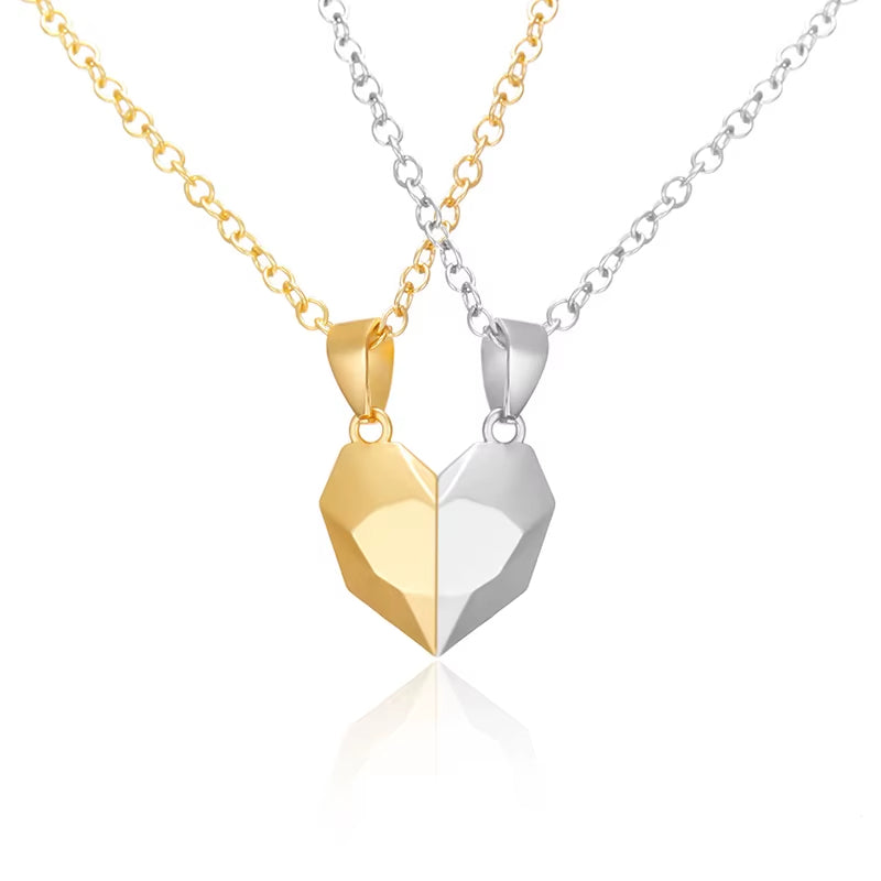 Heartbeat Necklace – Magnetic Heart Pendant