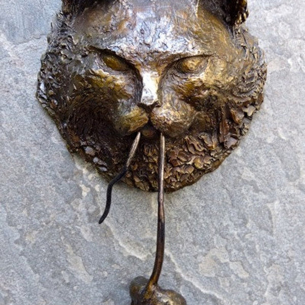 WhiskerKnock™ Whimsical Welcome Touch