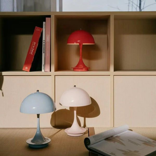 EclatéAura™ - An Enchanting Table Lamp