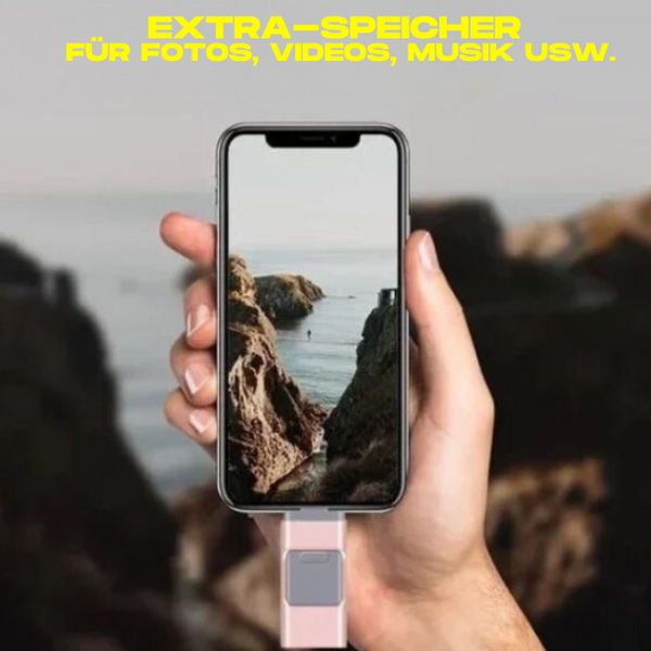 SnapSync™ 4-in-1 Flash Drive