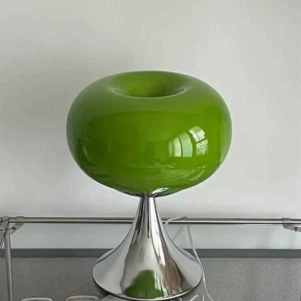 Antique Style Apple Table Lamp