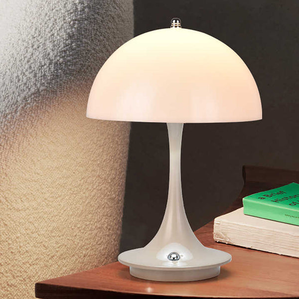 EclatéAura™ - An Enchanting Table Lamp