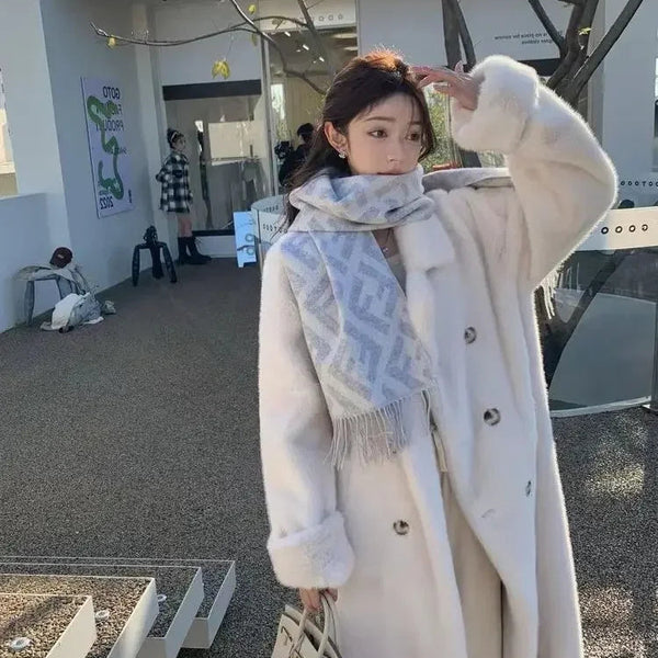 Isla Women's Coat | Double-Breasted Design