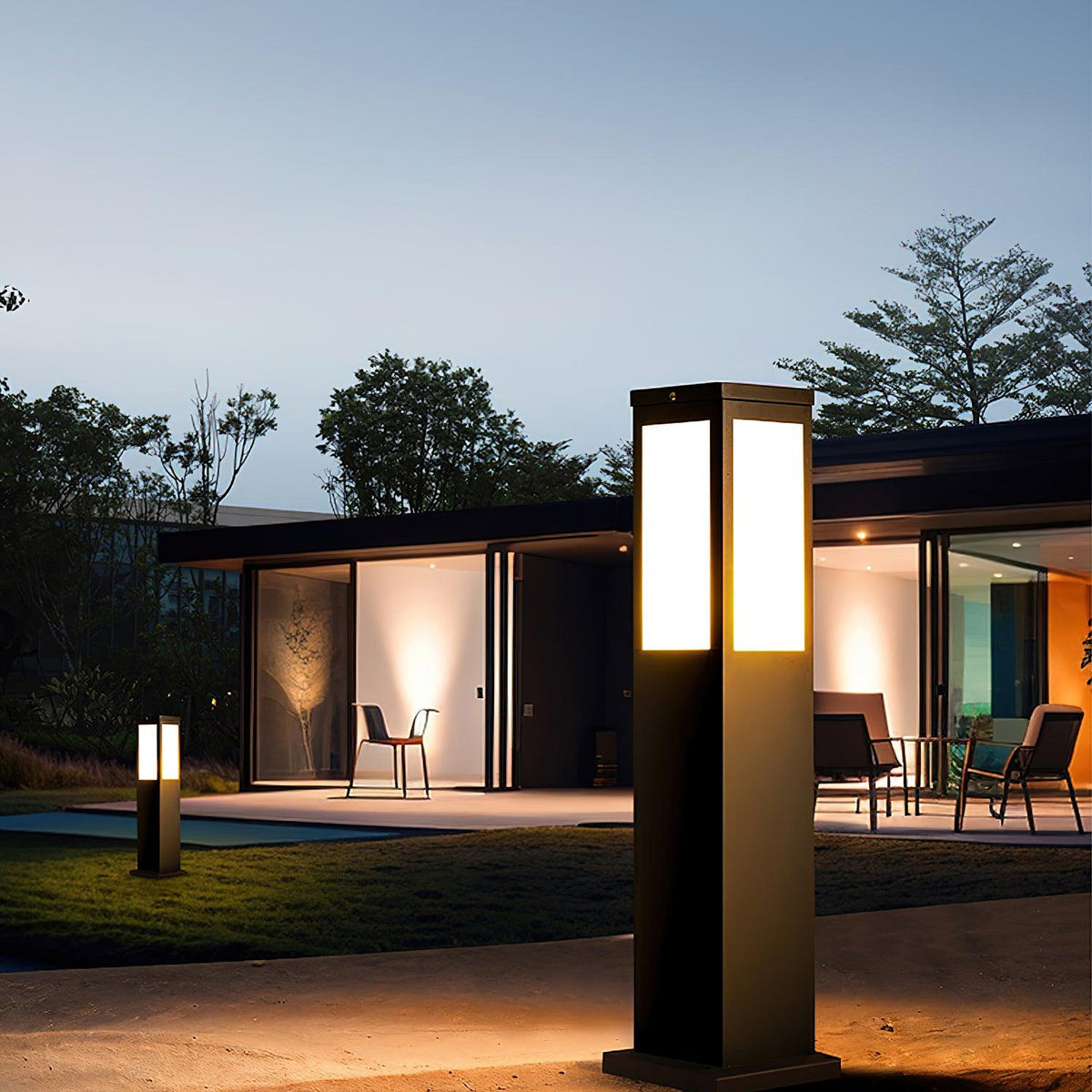 Kuzco Bollard Outdoor Light