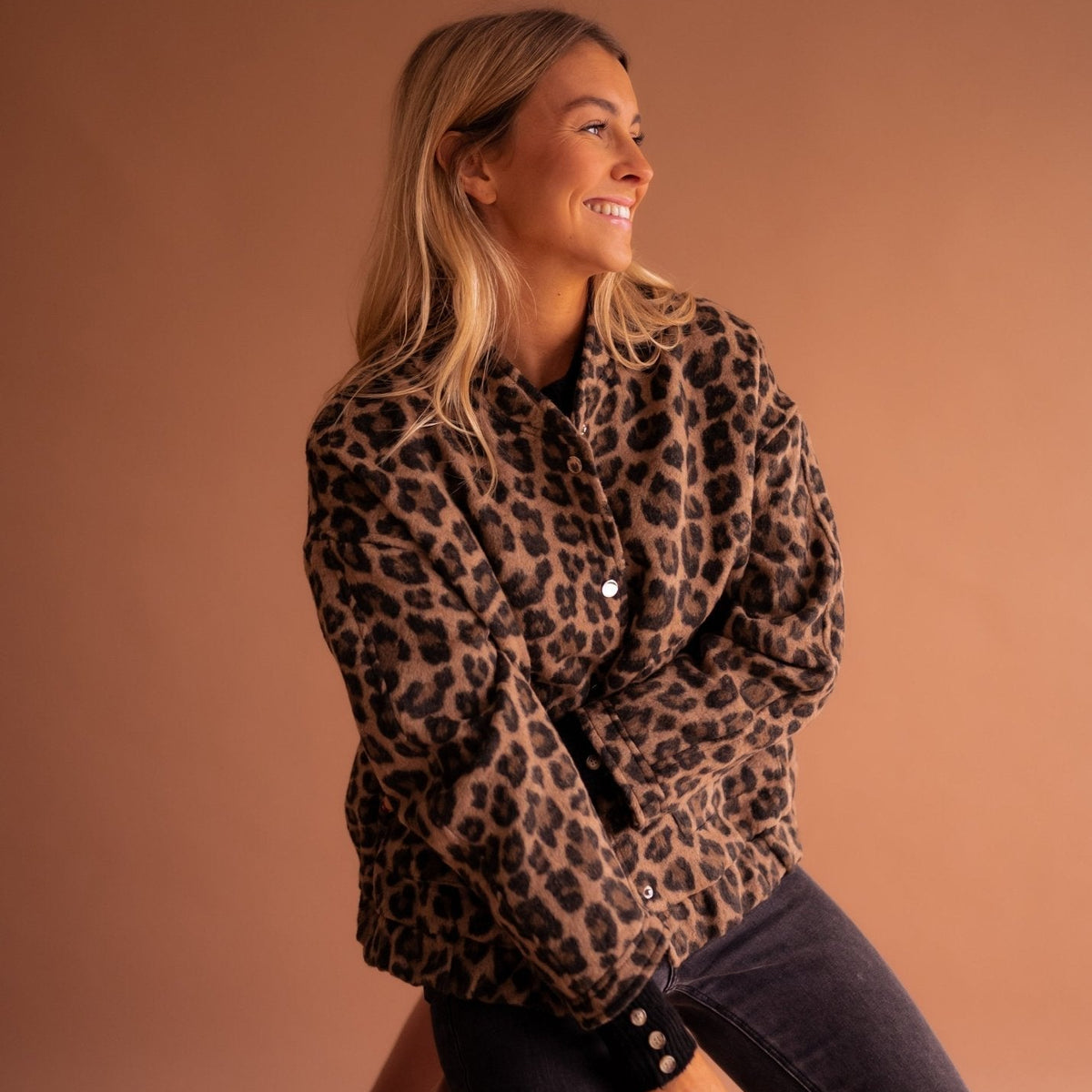 Lila Women's Jacket | Lightweight Leopard Print