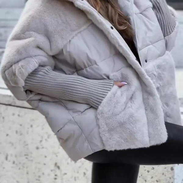 Pavo | Winter Women's Jacket | Tailored Fit