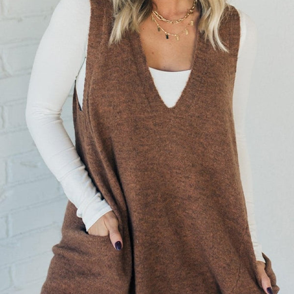Pavo | Sweater Vest | Soft Fuzzy Texture