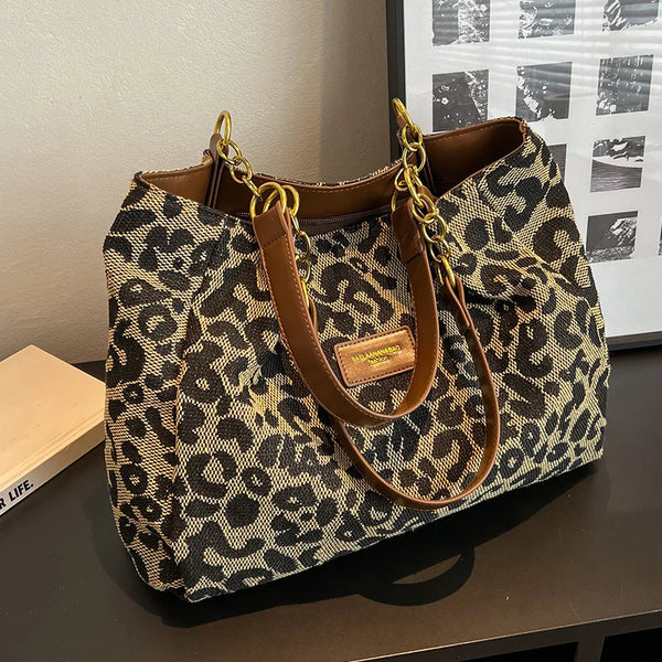 Livia Leopard Luxe Bag – Chic and Stylish Animal Print Handbag