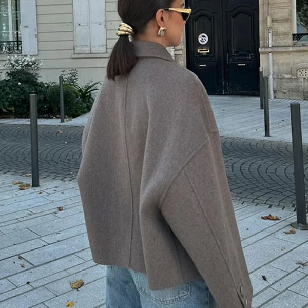Iris Luxe Coat – Sophisticated and Stylish Outerwear for Women