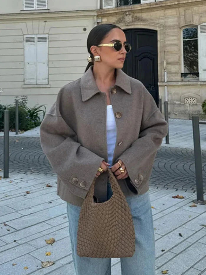 Iris Luxe Coat – Sophisticated and Stylish Outerwear for Women
