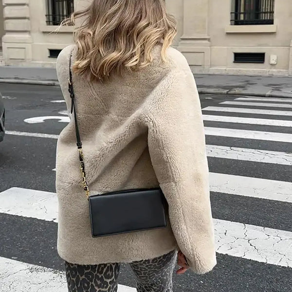 Grace Wool Jacket – Elegant and Warm Outerwear for Any Occasion