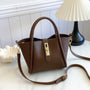 Aurora Luxe Tote – Stylish and Spacious Handbag for Everyday Use