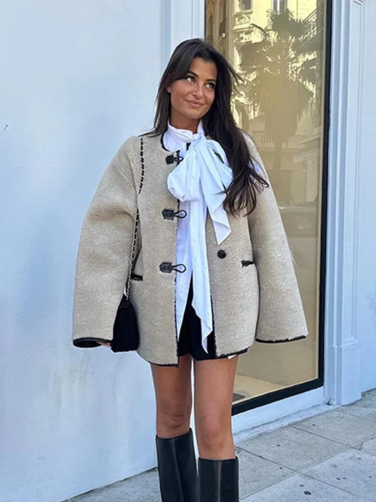 Grace Wool Jacket – Elegant and Warm Outerwear for Any Occasion