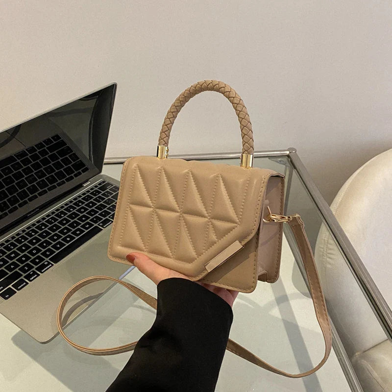 Camille Quilted Crossbody – Stylish and Trendy Shoulder Bag