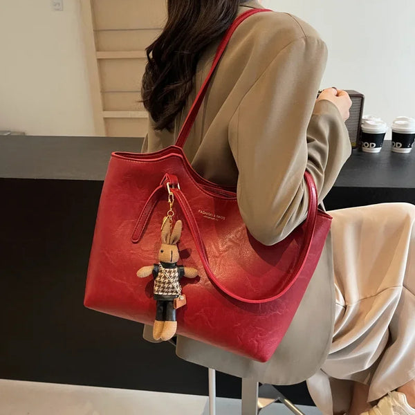 Hazel Classic Tote – Timeless and Elegant Everyday Handbag for Women