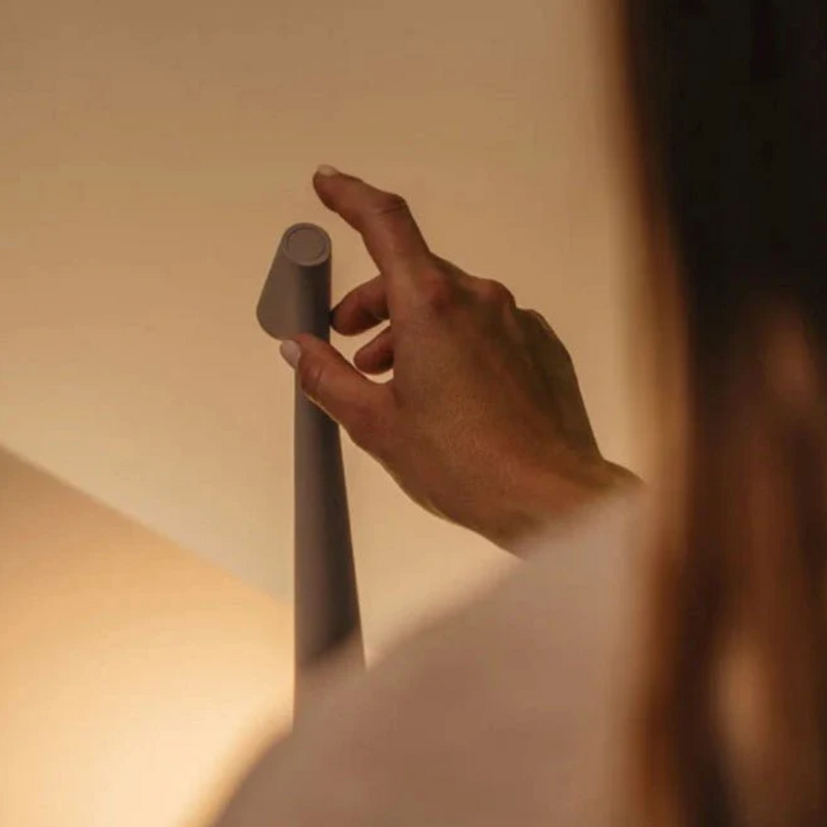 Nordic Minimalist Design Mood Lamp | Wireless | LED | Reading Lamp | Desk Lamp