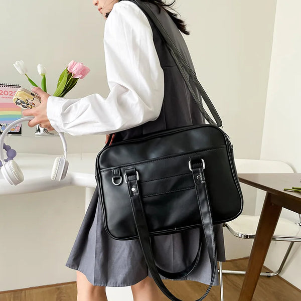Nina Preppy Shoulder Bag – Chic and Stylish Everyday Handbag