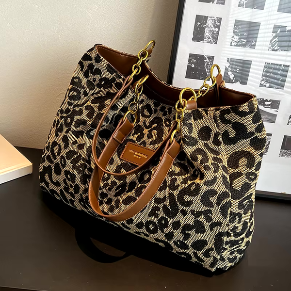 Livia Leopard Luxe Bag – Chic and Stylish Animal Print Handbag