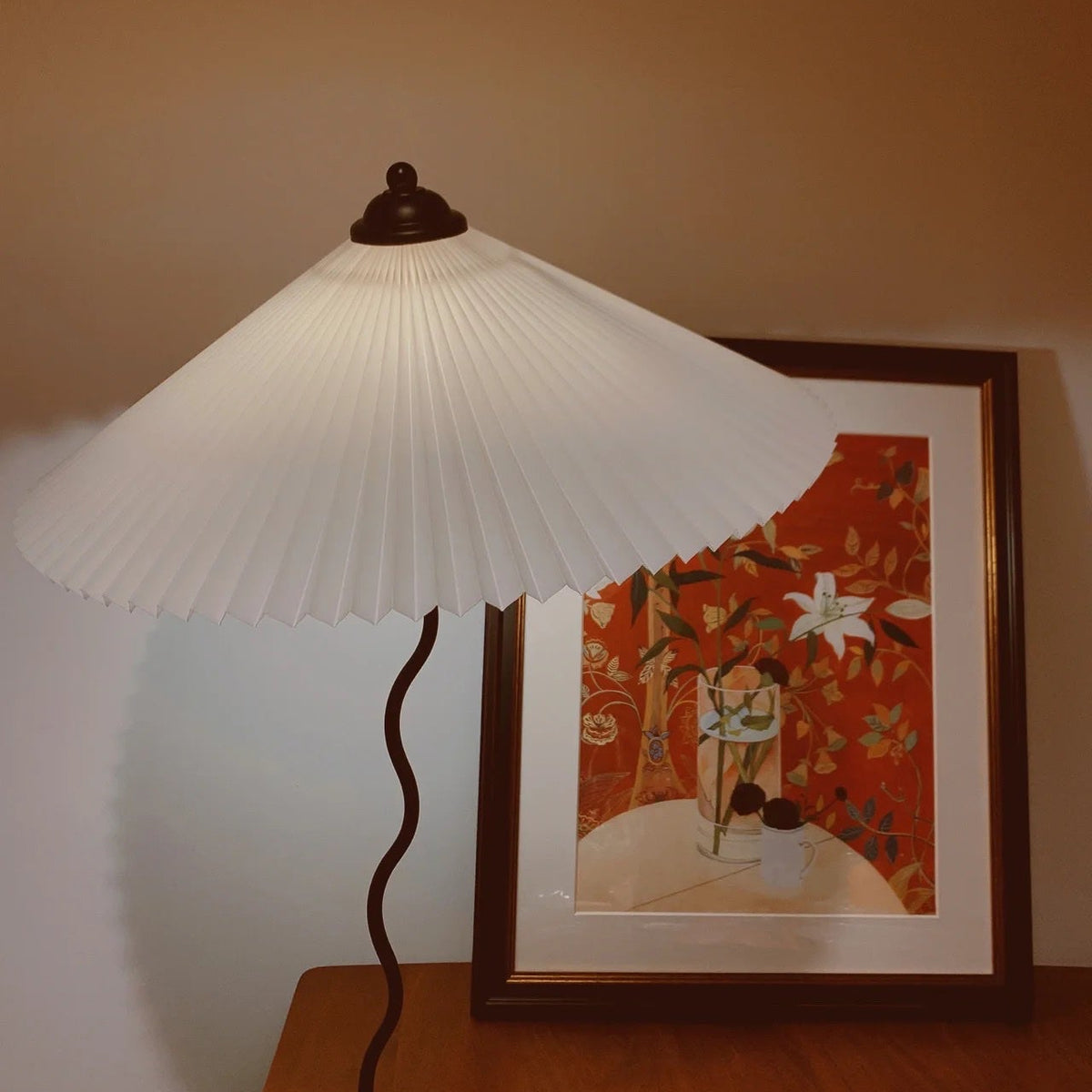 Squiggle Table Lamp