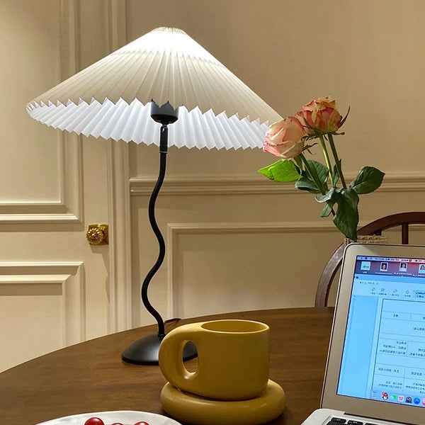 Squiggle Table Lamp