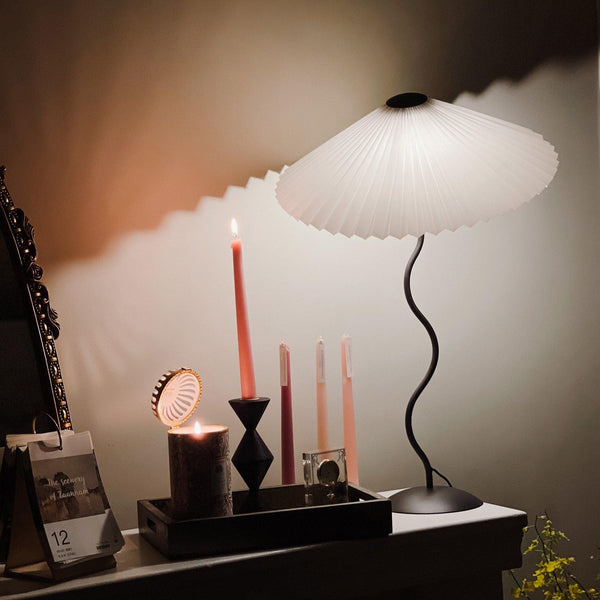 Squiggle Table Lamp