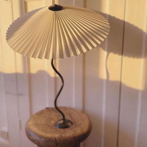 Squiggle Table Lamp