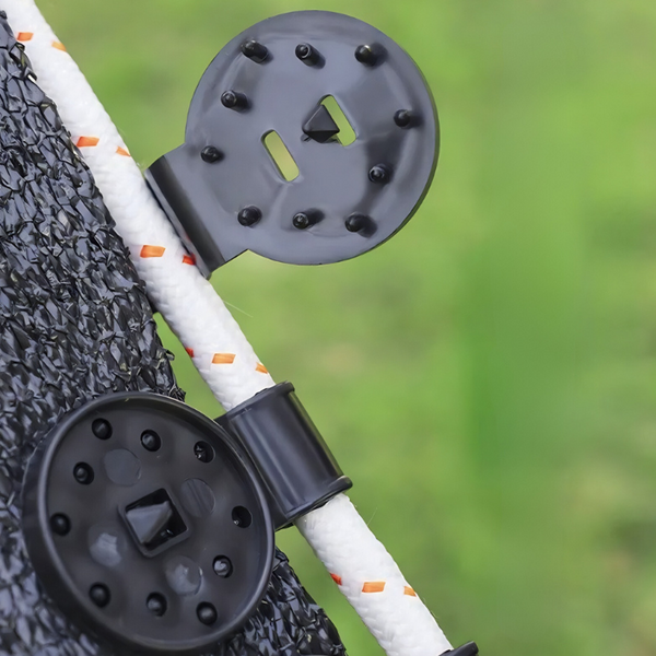 1+1 FREE | GardenClip – Quick & Strong Protection for Your Garden!