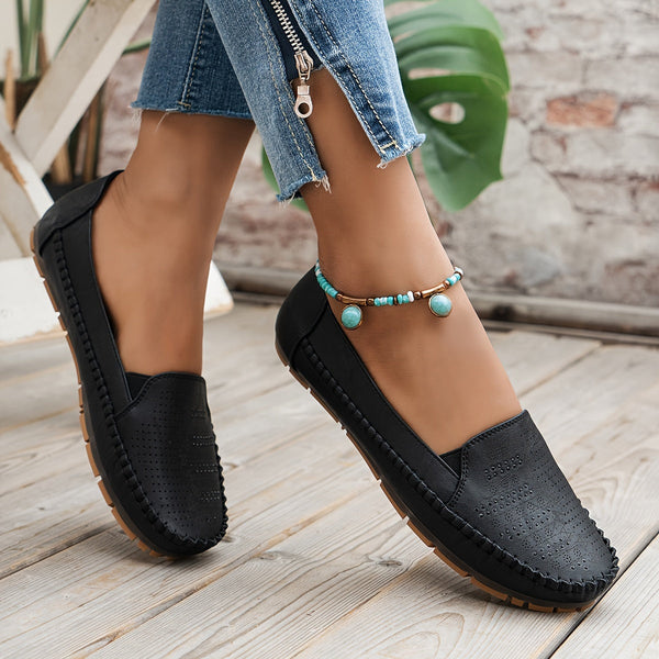 Vintellea™ – Elegant Women's Loafer with Retro Perforation
