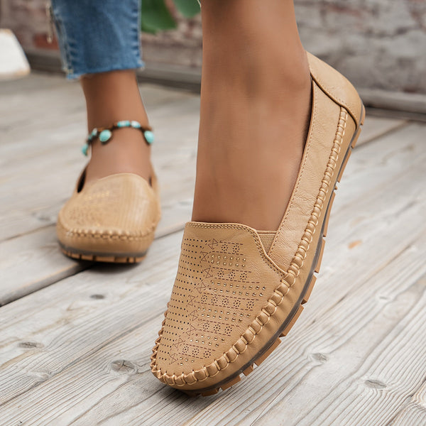Vintellea™ – Elegant Women's Loafer with Retro Perforation