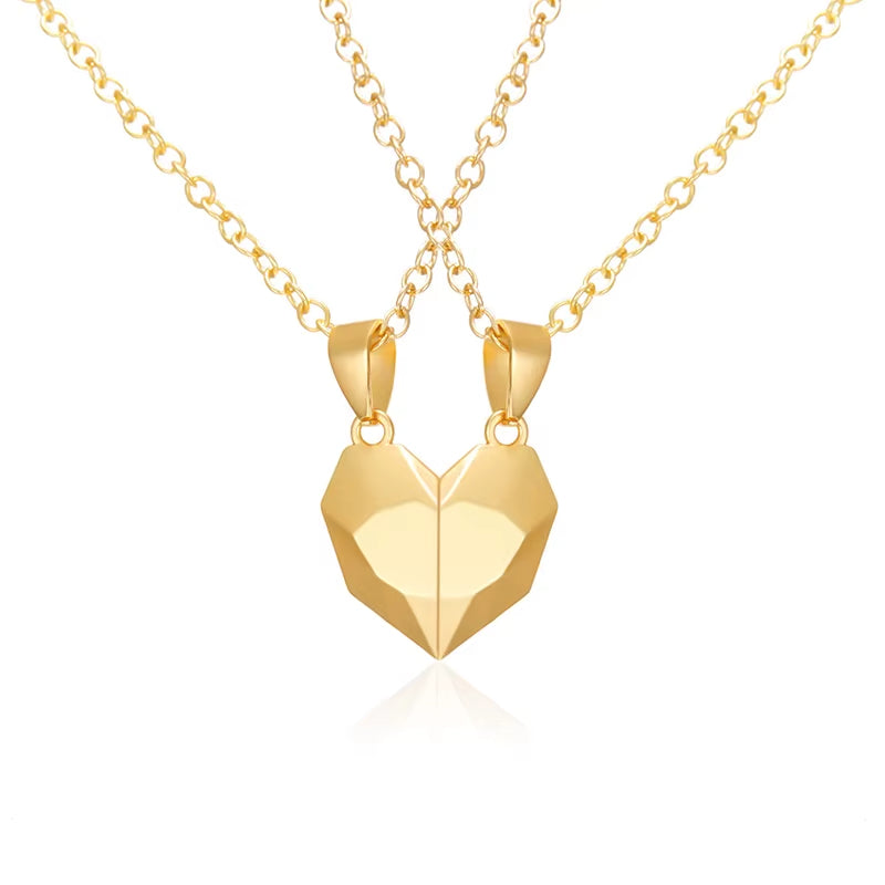Heartbeat Necklace – Magnetic Heart Pendant