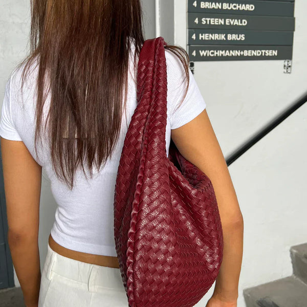 UrbanMuse™ – Style, space, and confidence in one perfect bag