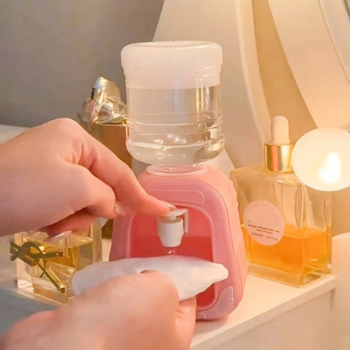 HydraPump™ Mess-Free Makeup Removal