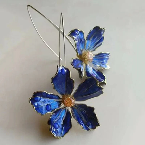Veloura™ | Bloom with Every Wear