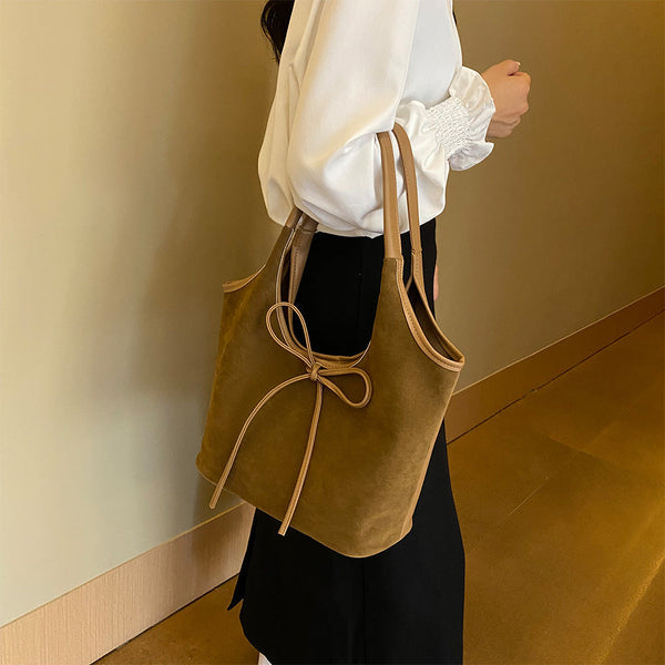 Emma Bow Bag – Elegant and Stylish Handbag with Bow Detail